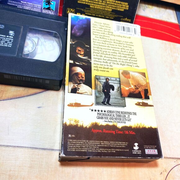 VHS MOVIE LOT - HIGHLANDER - SHAWSHANK REDEMPTION - JACOB'S LADDER - MONEY TALKS - Picture 4 of 12